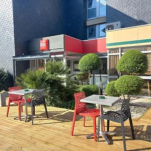 ibis-saint-brieuc-yffiniac.inbrittany.com/