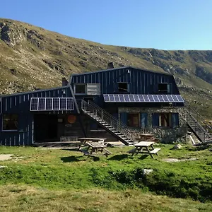 refuge-des-etangs-de-bassies.midi-pyreneeshotels.com/